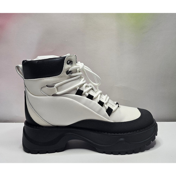 Michael Kors Women's Dupree Ankle Hiker Booties Size 7.5 Black/White NWT - Picture 3 of 7